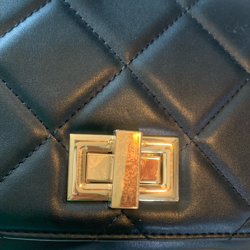 Aldo Black Quilted Crossbody Bag with Gold Chain - Picture 6 of 11